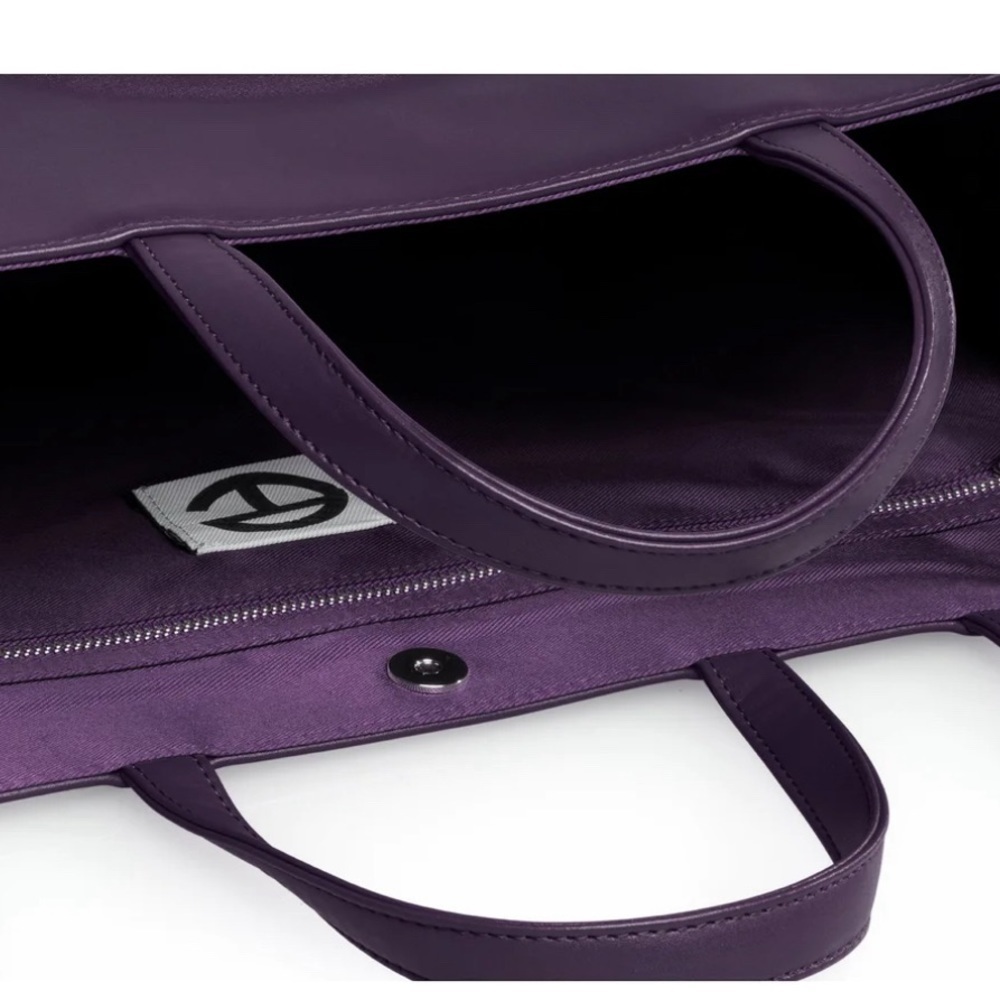 Large eggplant Telfar - Picture 3 of 3